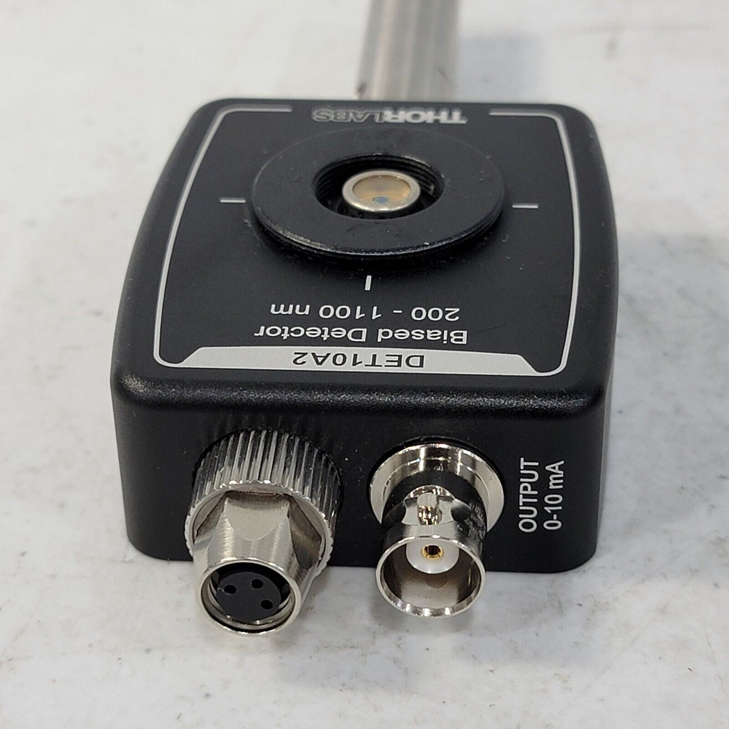 Thorlabs DET10A2 Biased Silicon Detector with LDS12B CP-8070 12v Power Supply