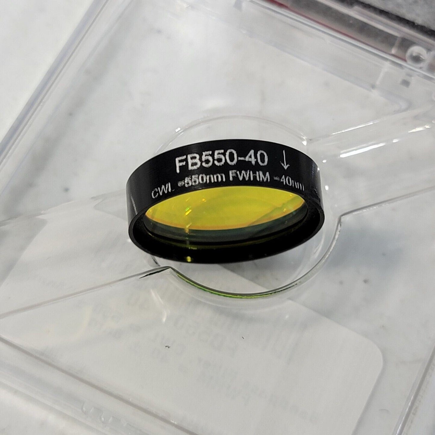 Thorlabs FB550-40 Bandpass Filter 550nm CWL, 40nm FWHM HBW 1" OD