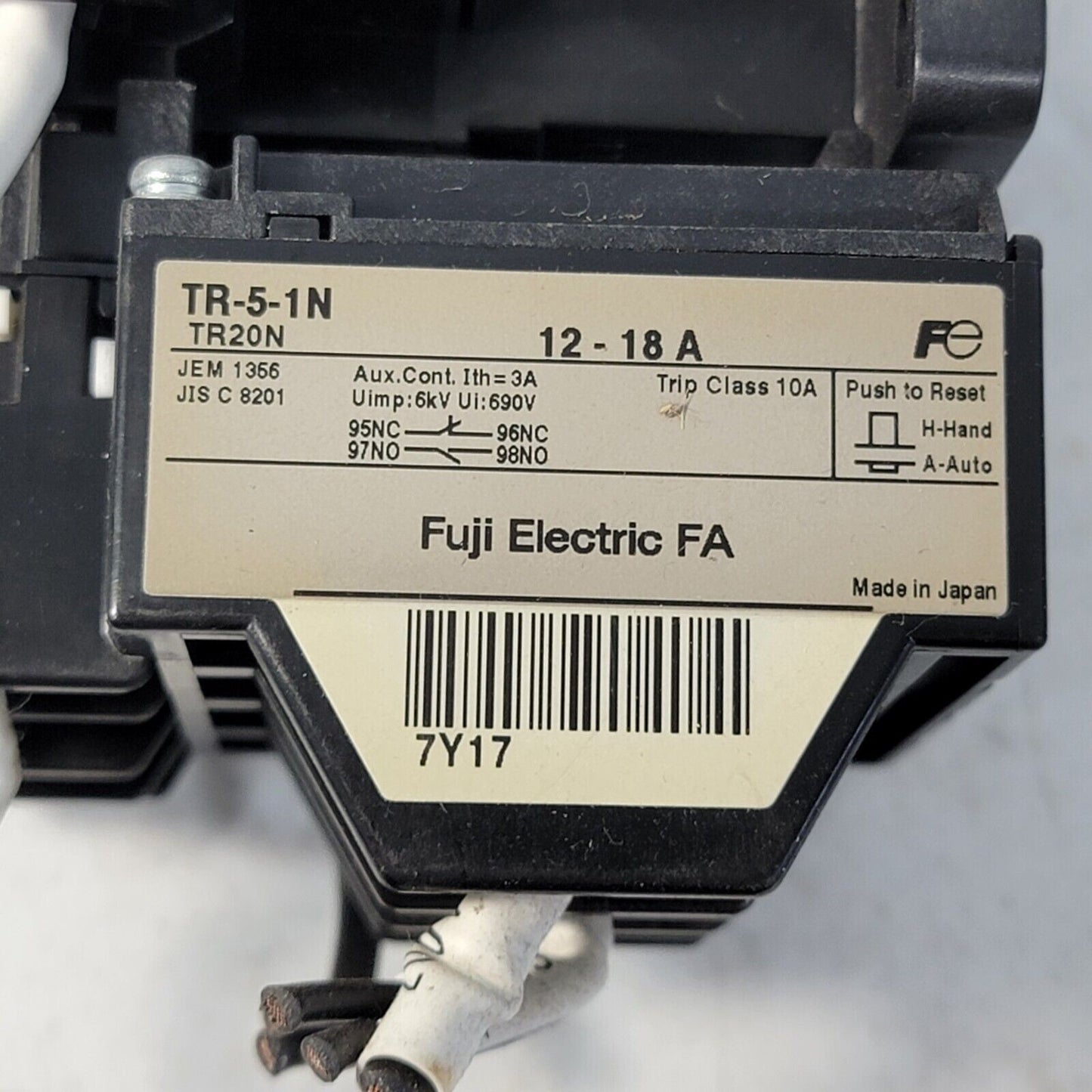 Fuji Electric SC-5-1 Contactor 100/110V Coil with TR-5-1N and SZ-A40 Breaker