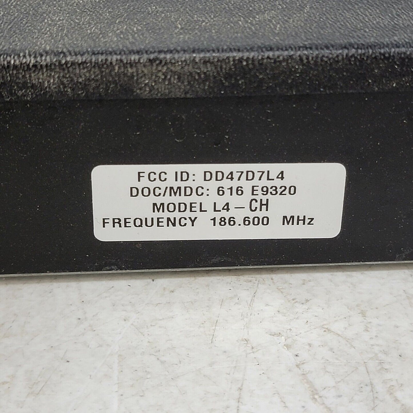 Shure Brothers Inc Diversity Wireless Receiver Model L4CH 186.600 MHz