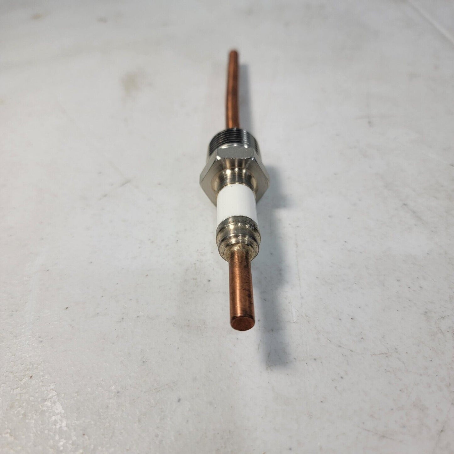 1/2" NPS Thread Vacuum High Voltage High Current Feedthrough Copper Tube