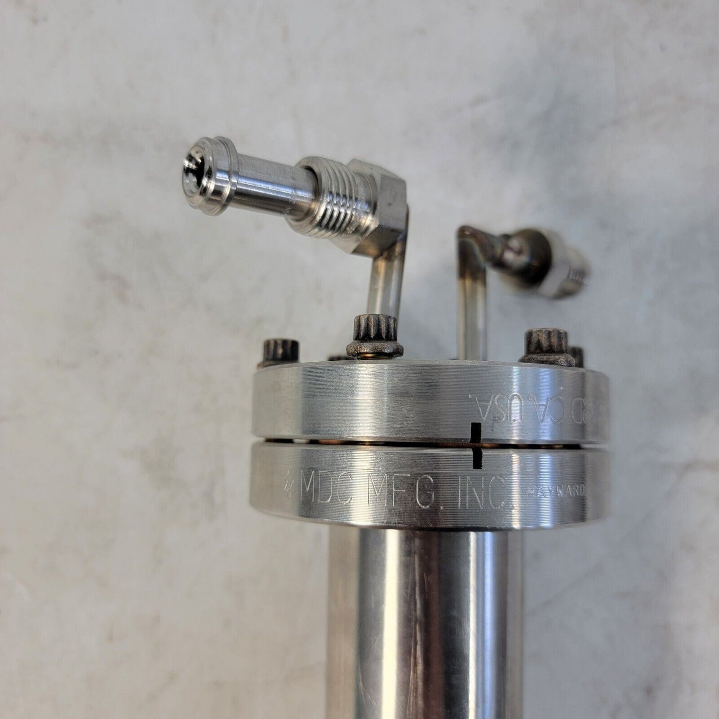 Custom MDC High Vacuum 2.75" CF SS Bubbler with 1/4" VCR Fittings