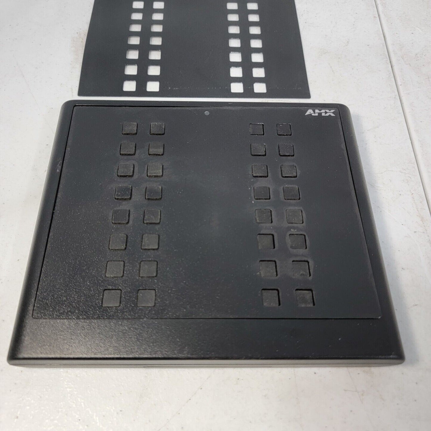 AMX CWU TXC32+ Remote Control FG145-433 w/ Spare Key Cover