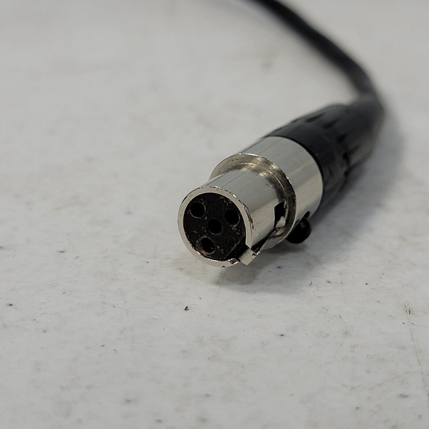 Shure Mini-XLR 4-Pin Female Mic Pack Adapter To Female Full Size XLR