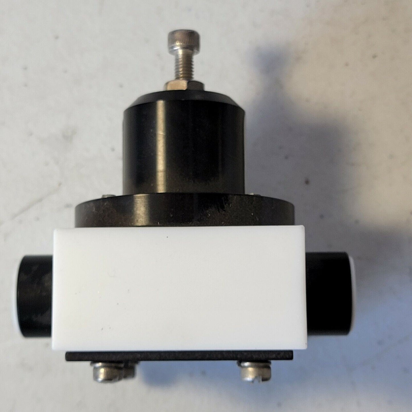 Furon Relief Valve RV4-4P-EP 1/4" Fluid Handling FNPT