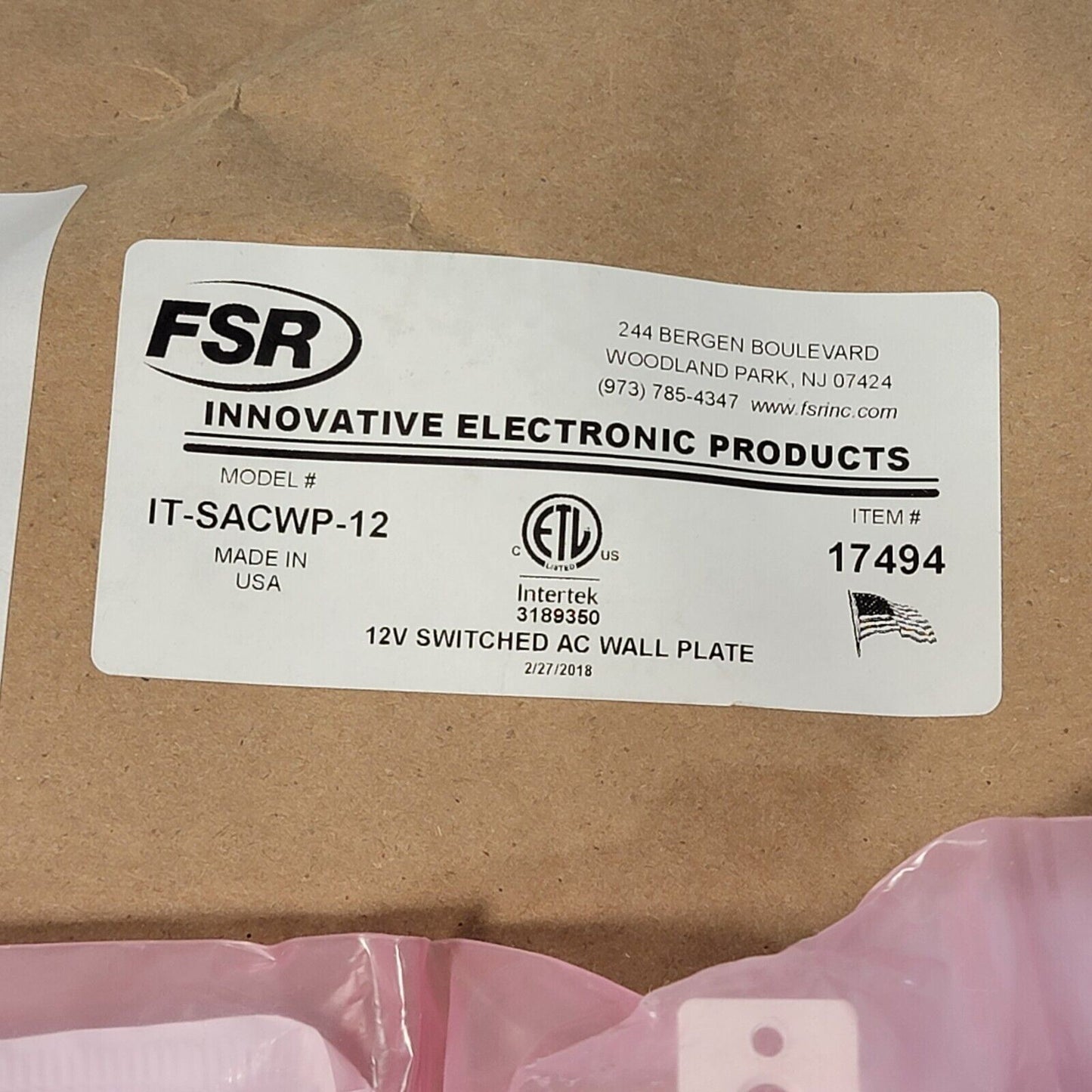 FSR Switched AC Power Outlet Wall Plate with 12 VDC (12V) Relay Control