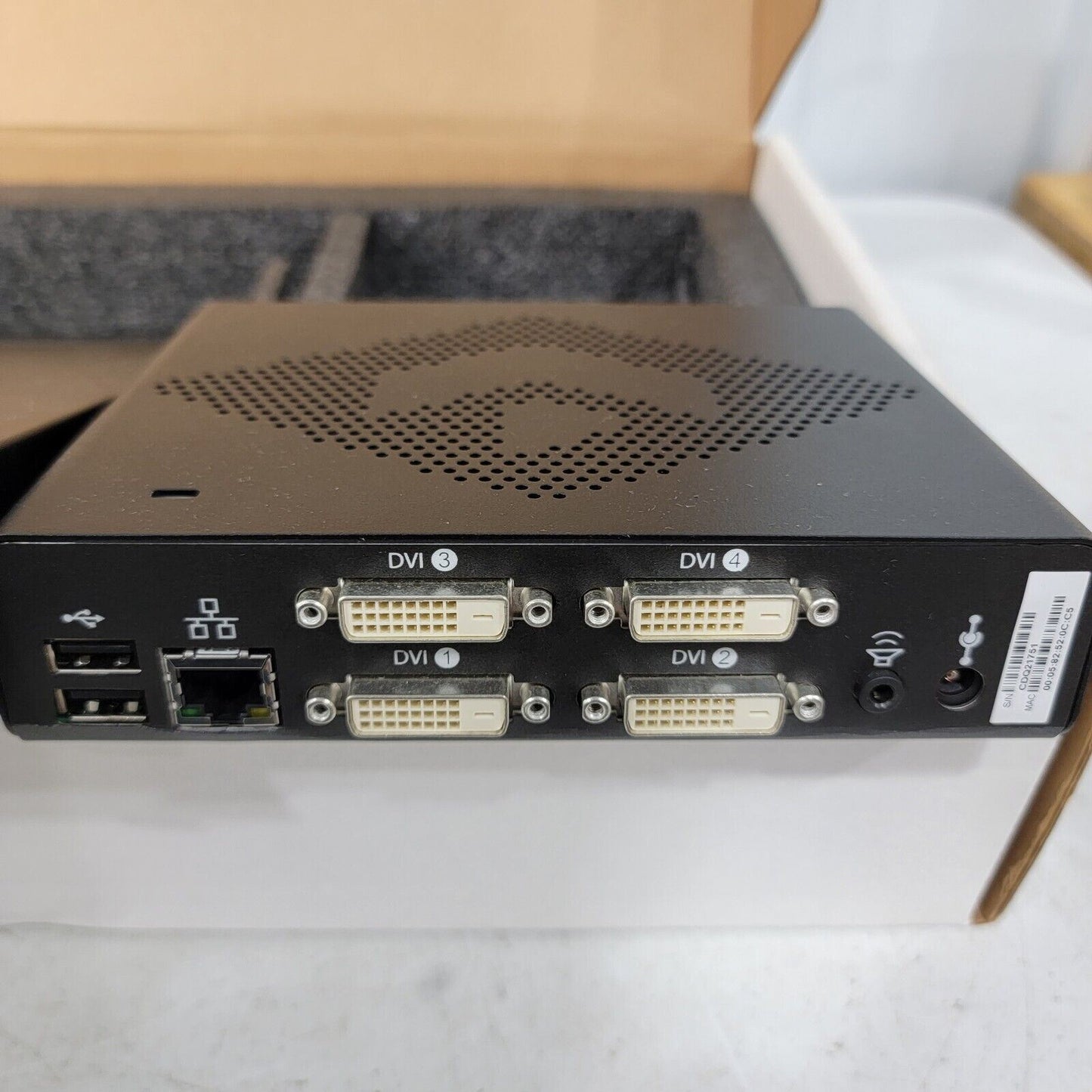 RGB Spectrum Video Desktop Adapter VDA Encoder VDA 102E + DVI Box w/ Software