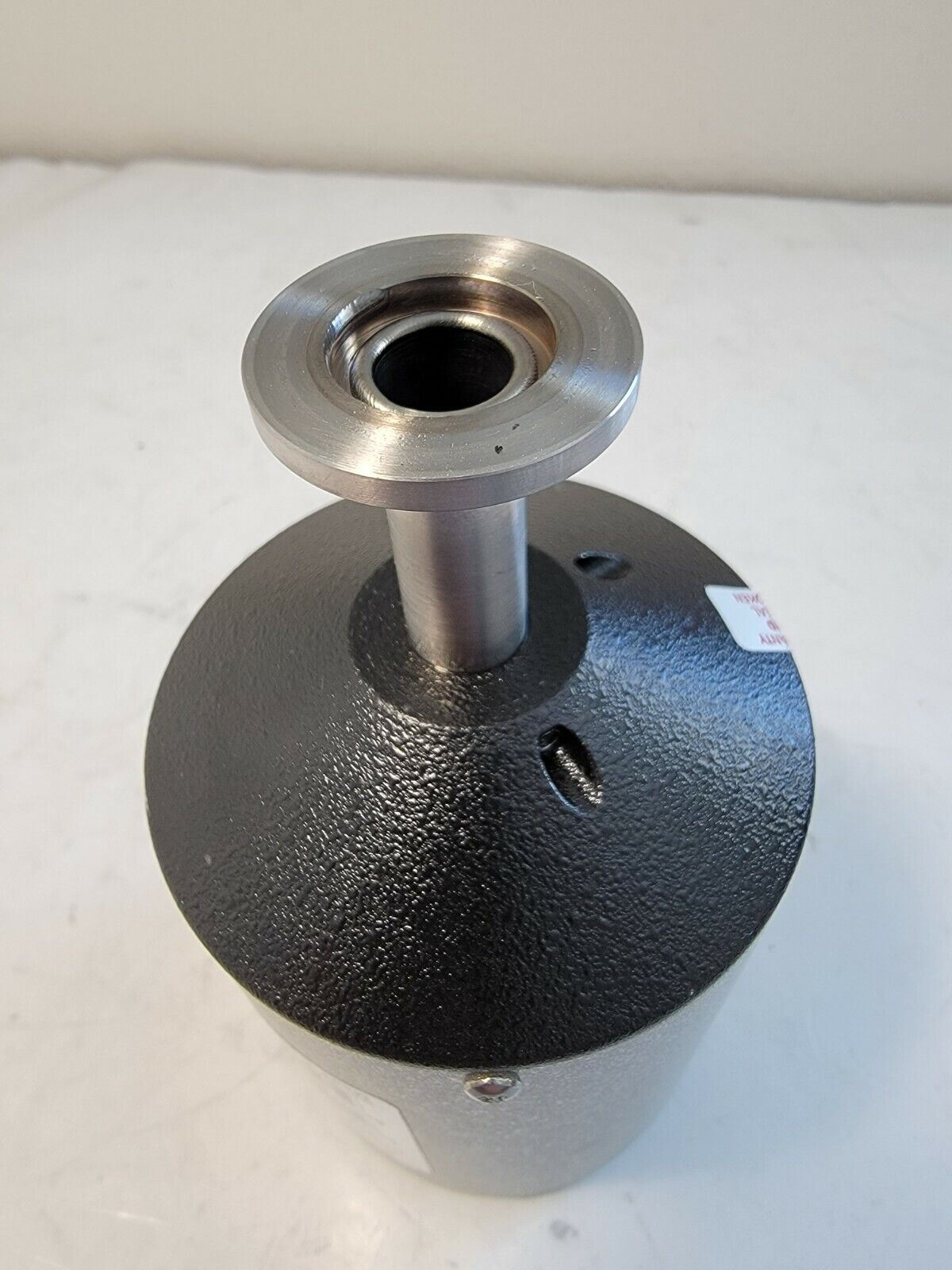 BOC Edwards Barocel Pressure Sensor Capacitance Manometer W65516811 100mtor NW16