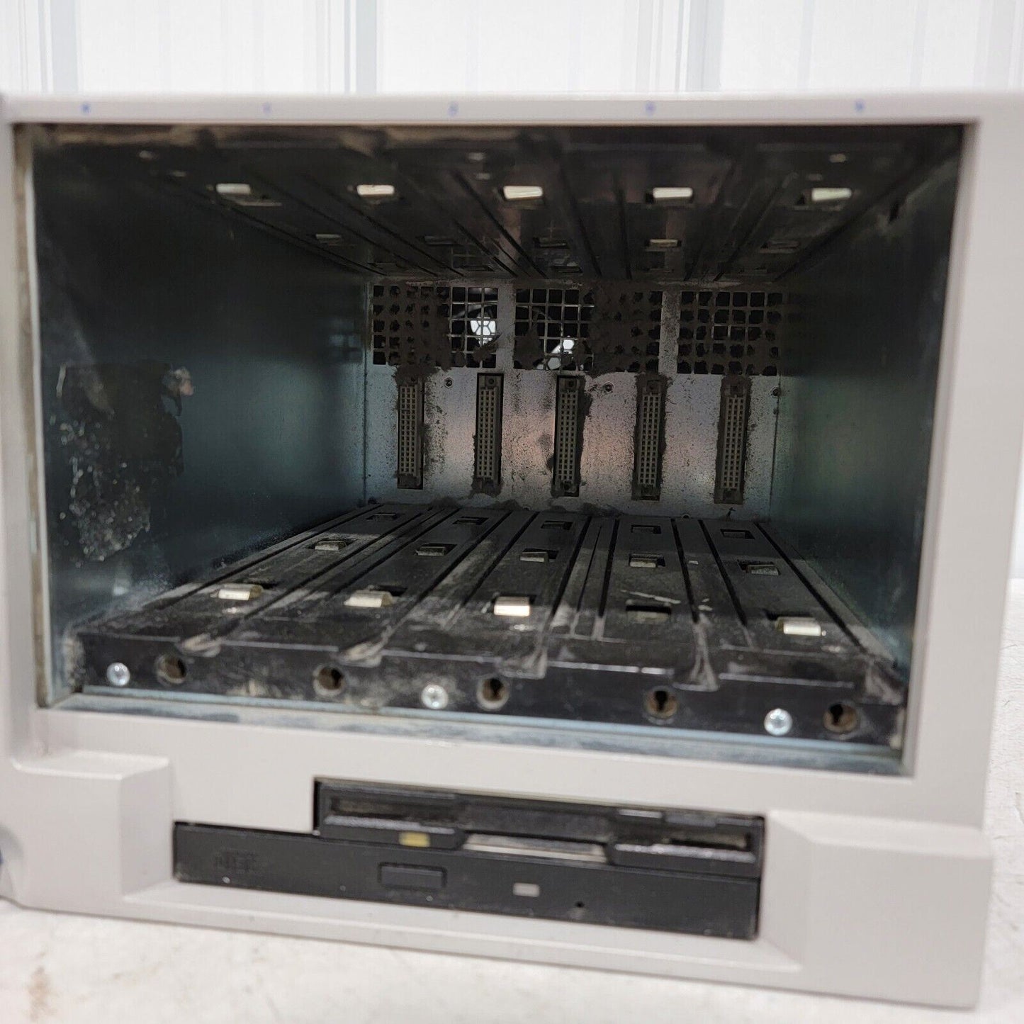 EXFO IQS-505P Intelligent Test System Mainframe Chassis IQS-505P-N10-I3-G1 READ