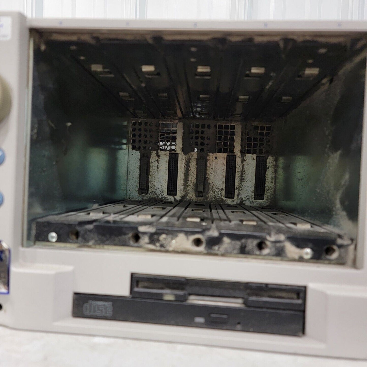 EXFO IQS-505P Intelligent Test System Mainframe Chassis IQS-505P-N10-I3-G1 READ