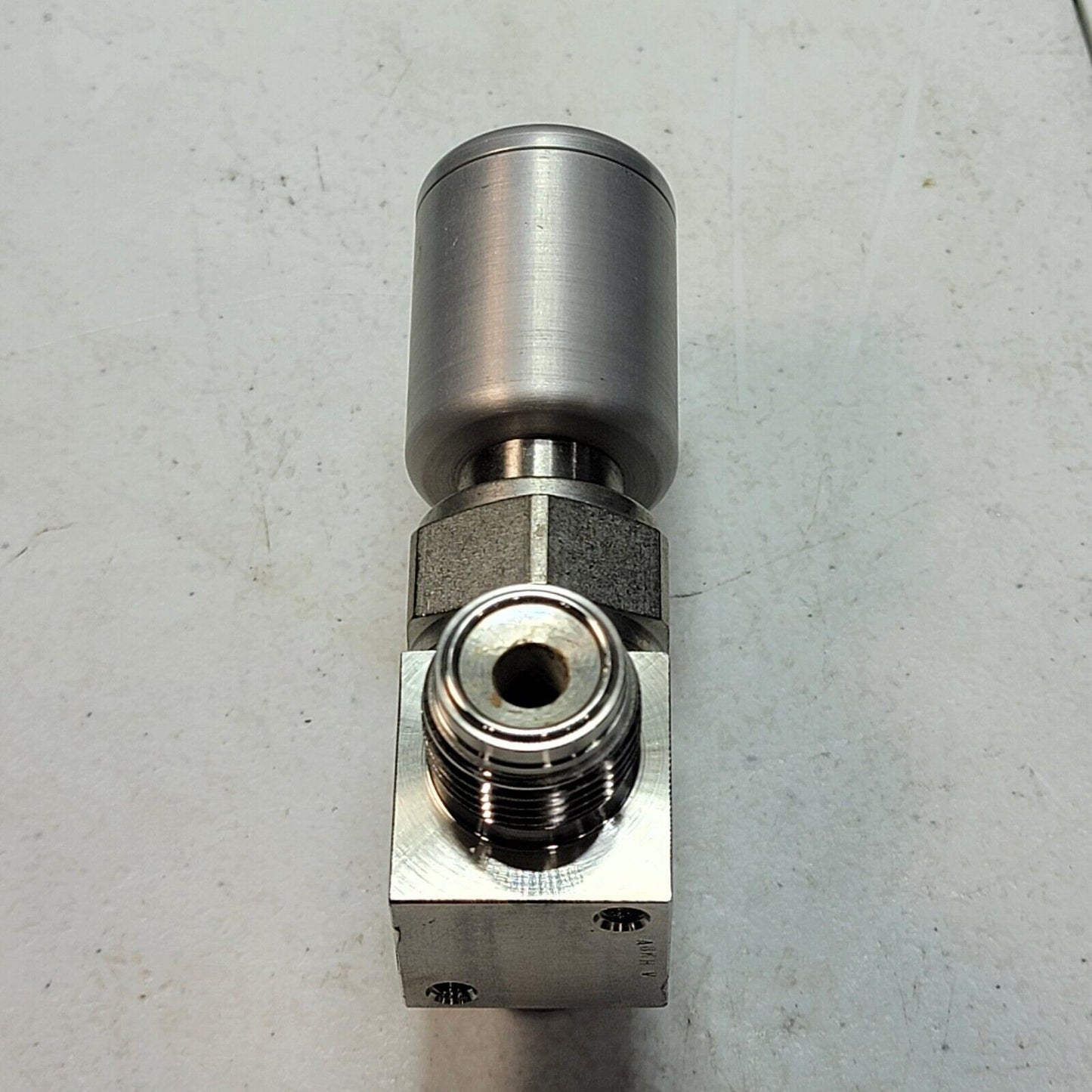 Swagelok Nupro High Purity Bellows Sealed Valve 1/2" VCR, SS-BN8VCR8-C