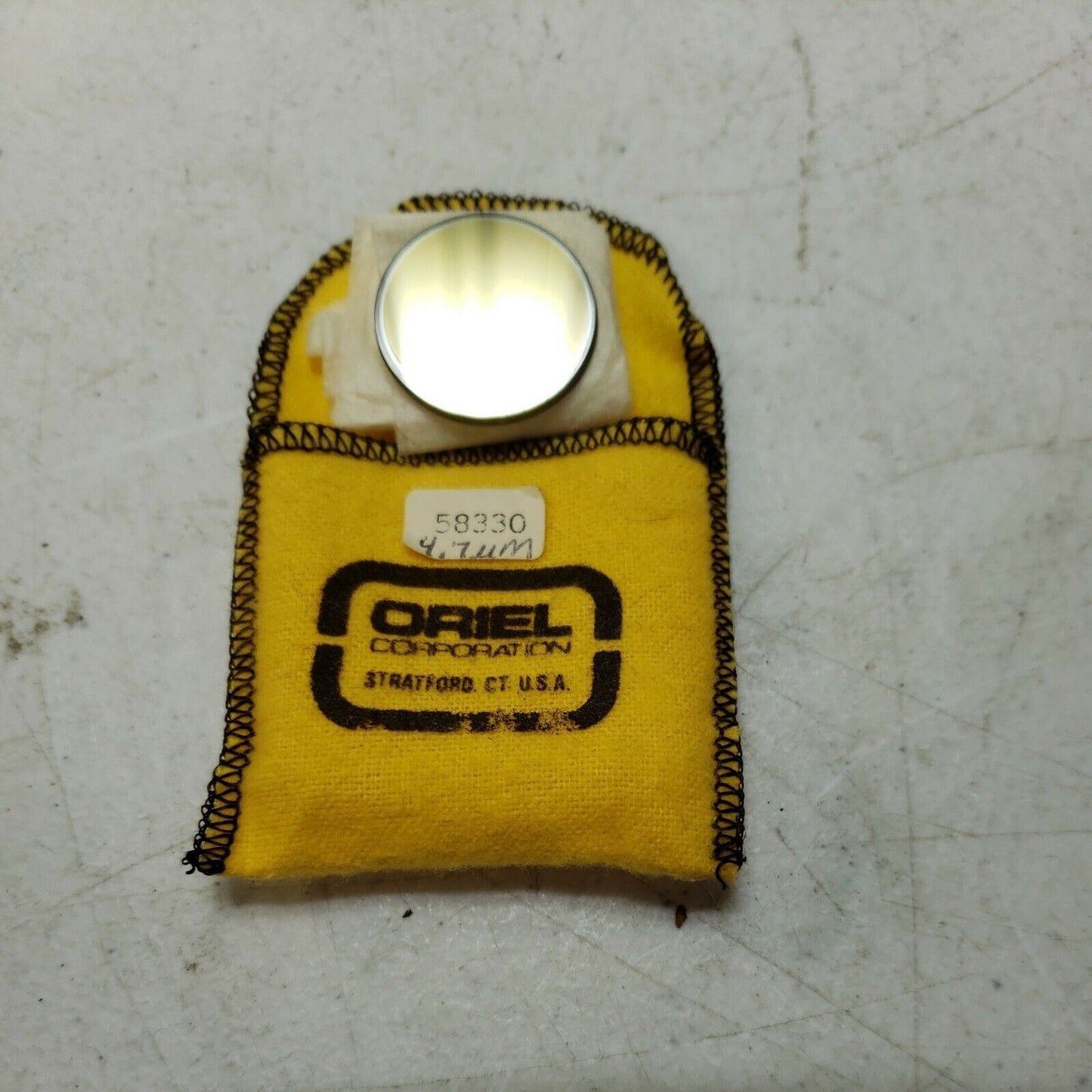 Oriel Newport NIR Infrared Bandpass Filter 58330 CWL 4.2um FWHM 165nm OD 1"