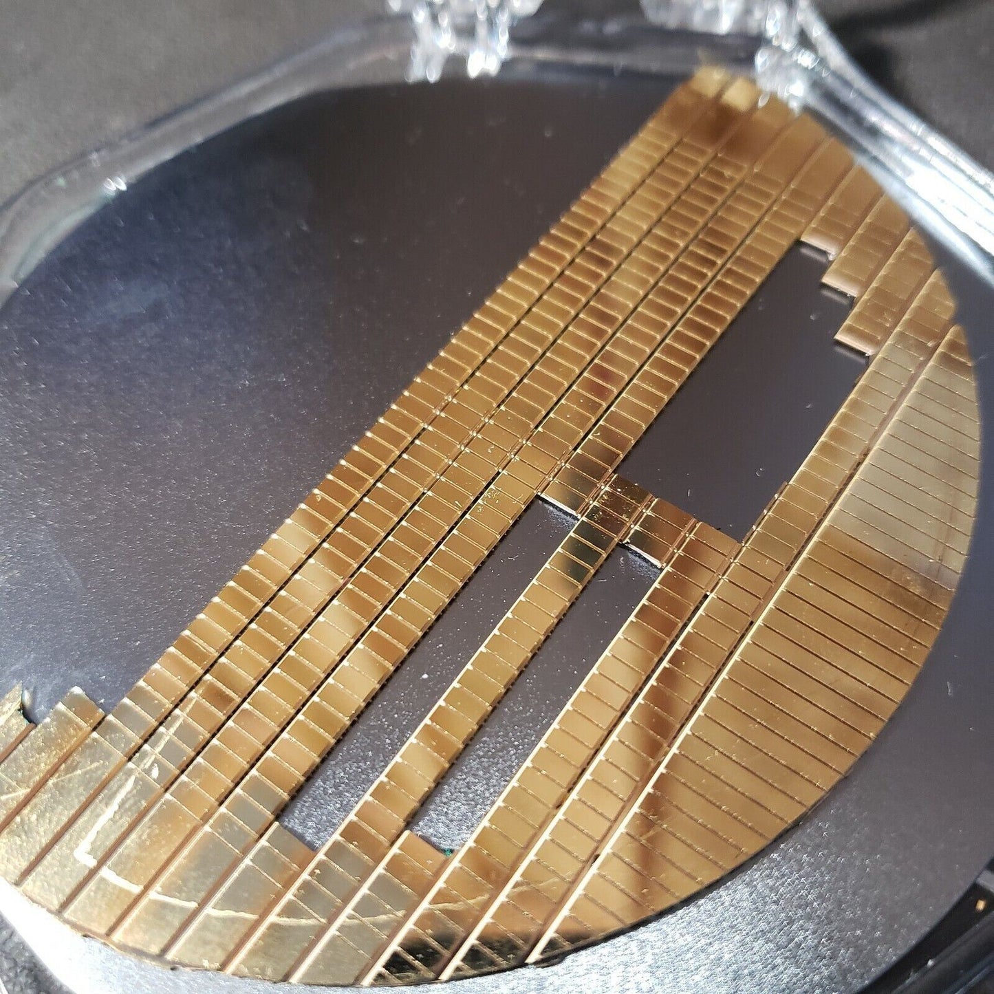 NanoProbes Si3N4 Silicon Nitride AFM Cantilever Probes with Integral Tips Coated