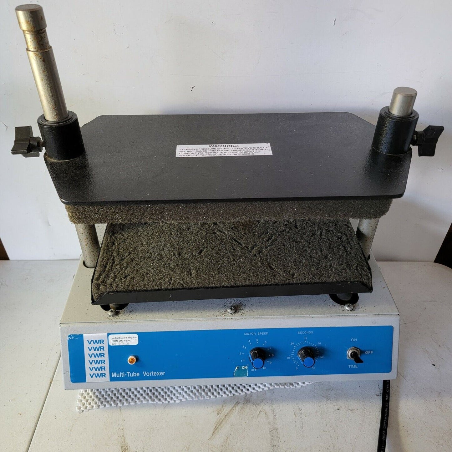 VWR Multi-Tube Vortexer TESTED Mixer 58816-115 Timer 120v 350W VX2500