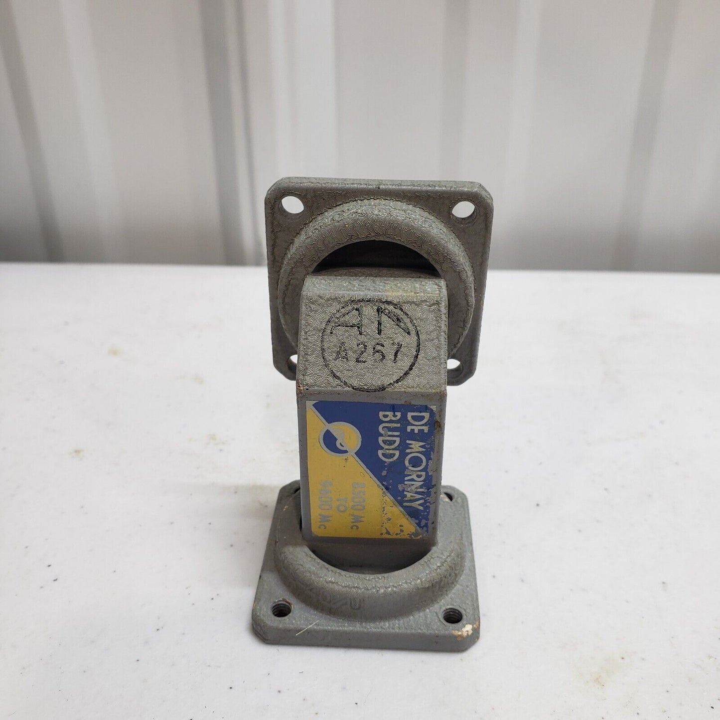 De Mornay Budd E Bend 8500Mc To 9600Mc Microwave 90 Degree Bend