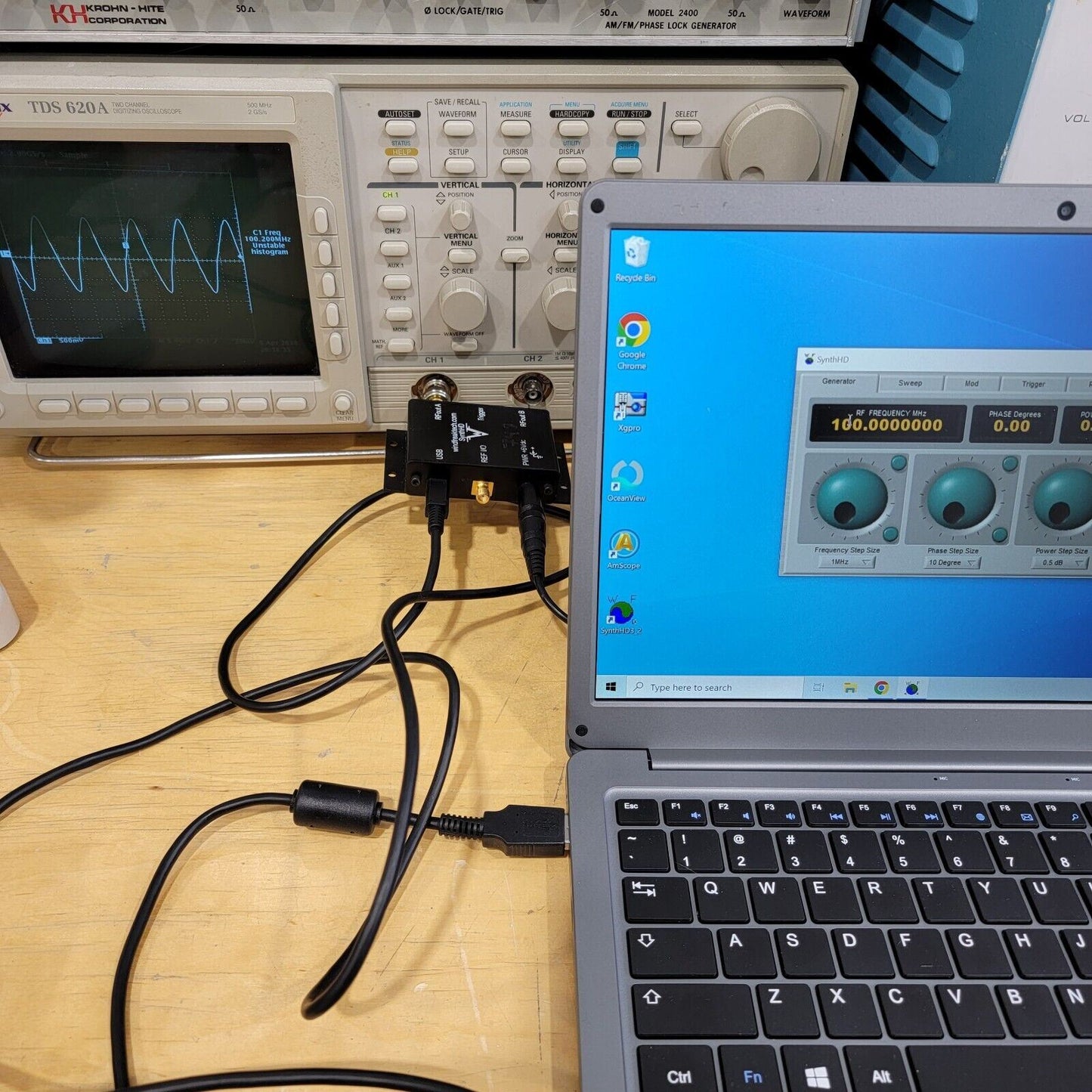 Windfreak Technologies SynthHD Dual Channel RF Generator 54MHz-13.6GHz