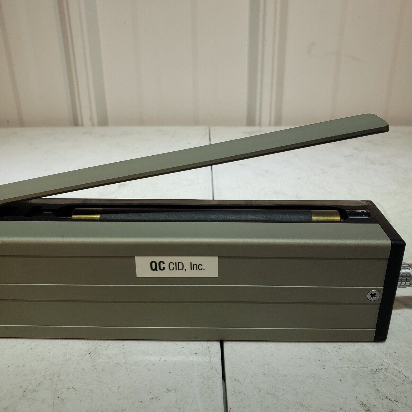 QC CID CI-203 Area Meter Laser Leaf Measurement Device with Case