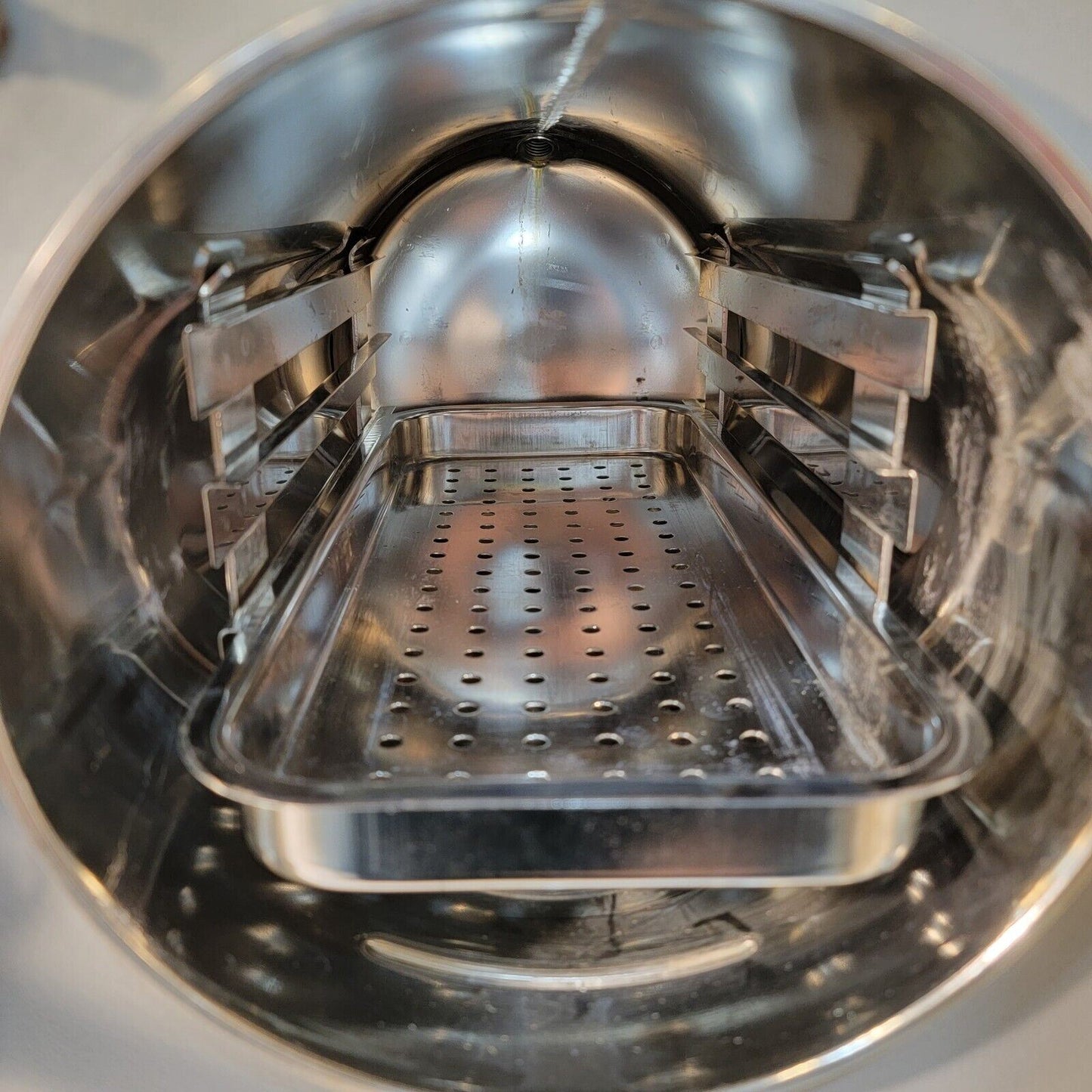 Tuttnauer 1730M Autoclave Steam Sterilizer Chamber 120V