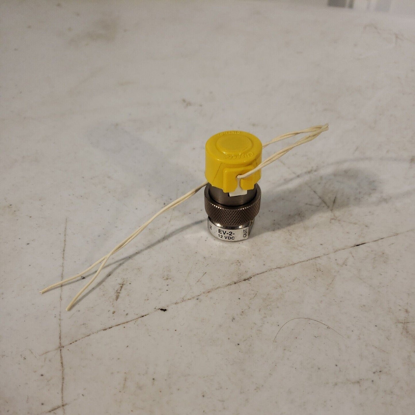Clippard EV-2-12VDC 2-Way Normally Closed Valve
