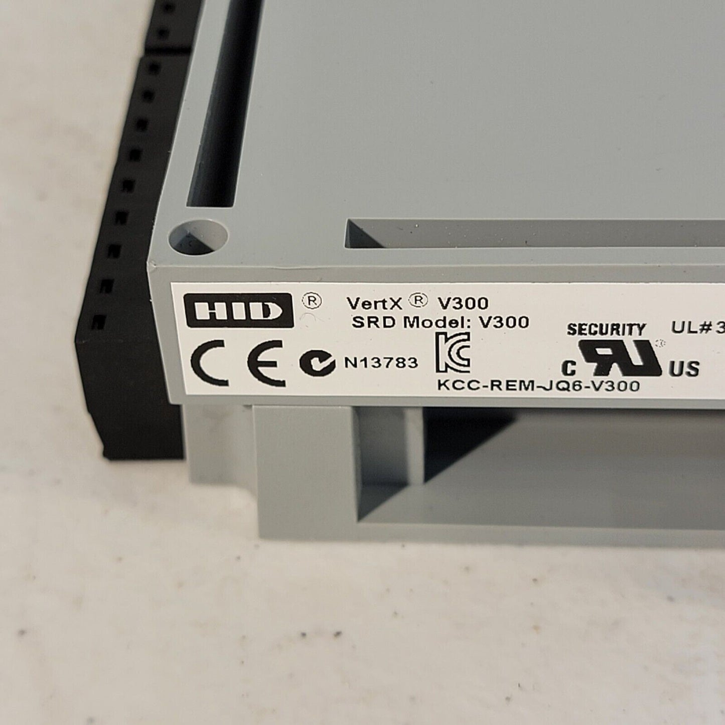 HID Vertx V300 Output Control Interface 70300AEP0N