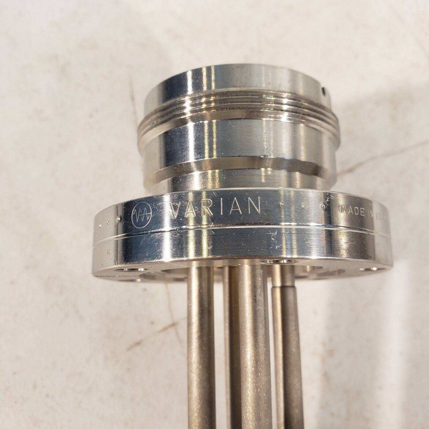 Varian Conflat 2.75" DN35CF-DN40CF 4 Prong Electrical High Vacuum Feedthrough