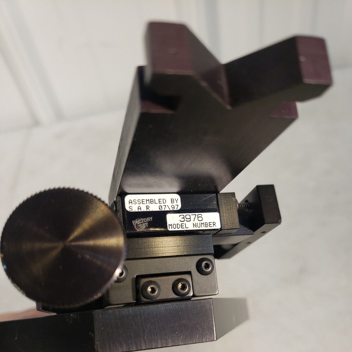 Parker 3976 Microscope Stage XY Micrometers