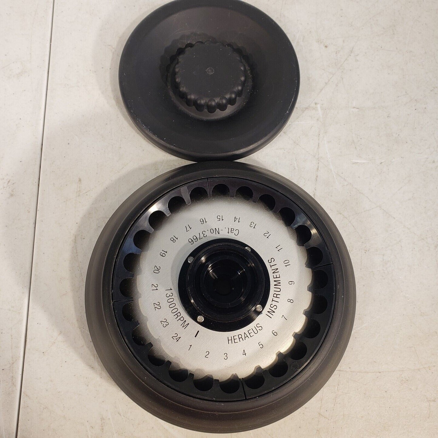 Sorvall Heraeus 3766 Fixed Centrifuge Rotor w/ Lid, 13000 RPM