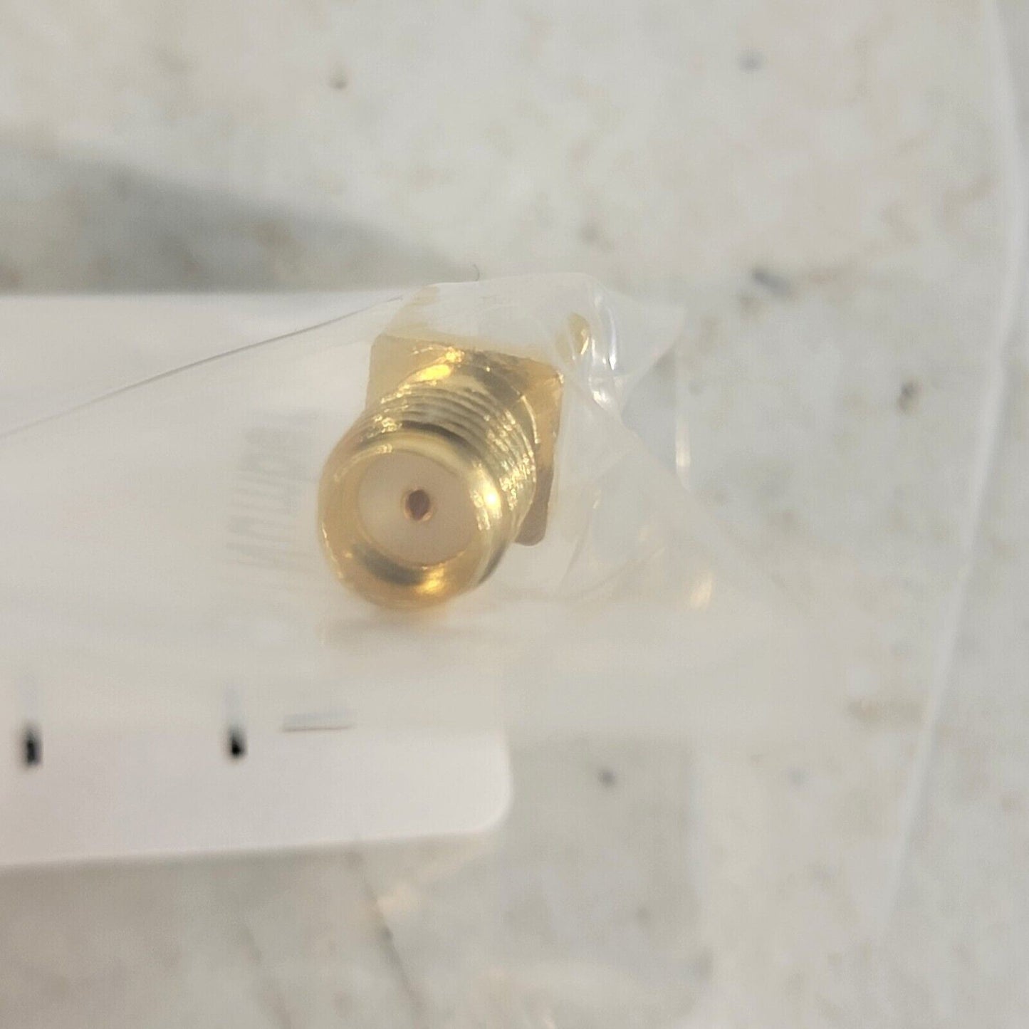 TE Connectivity SMA Jack 50 Ohm DC-3GHz Gold Plated Through-Hole PCB Connector