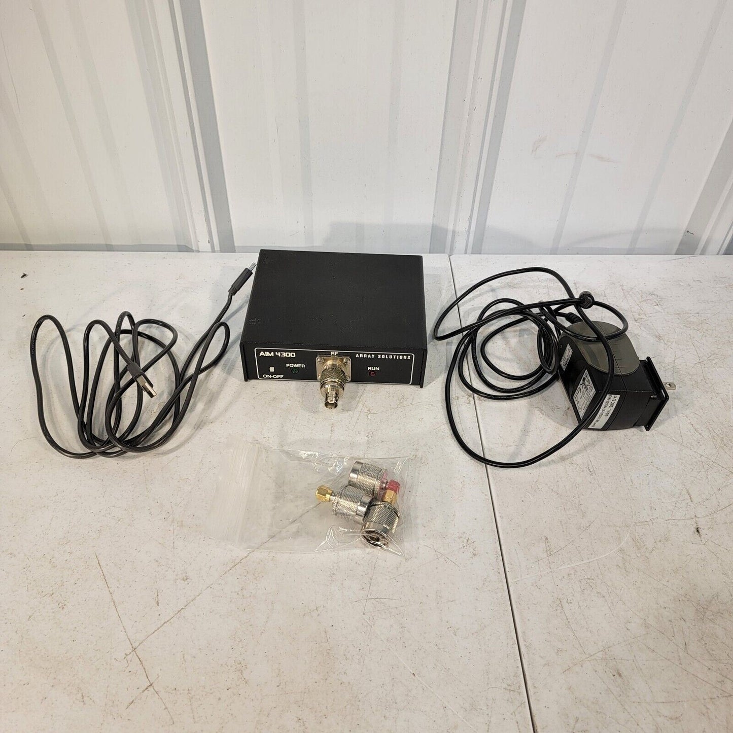 Array Solutions AIM 4300 Vector Impedance Antenna Analyzer w/ Calibration Heads