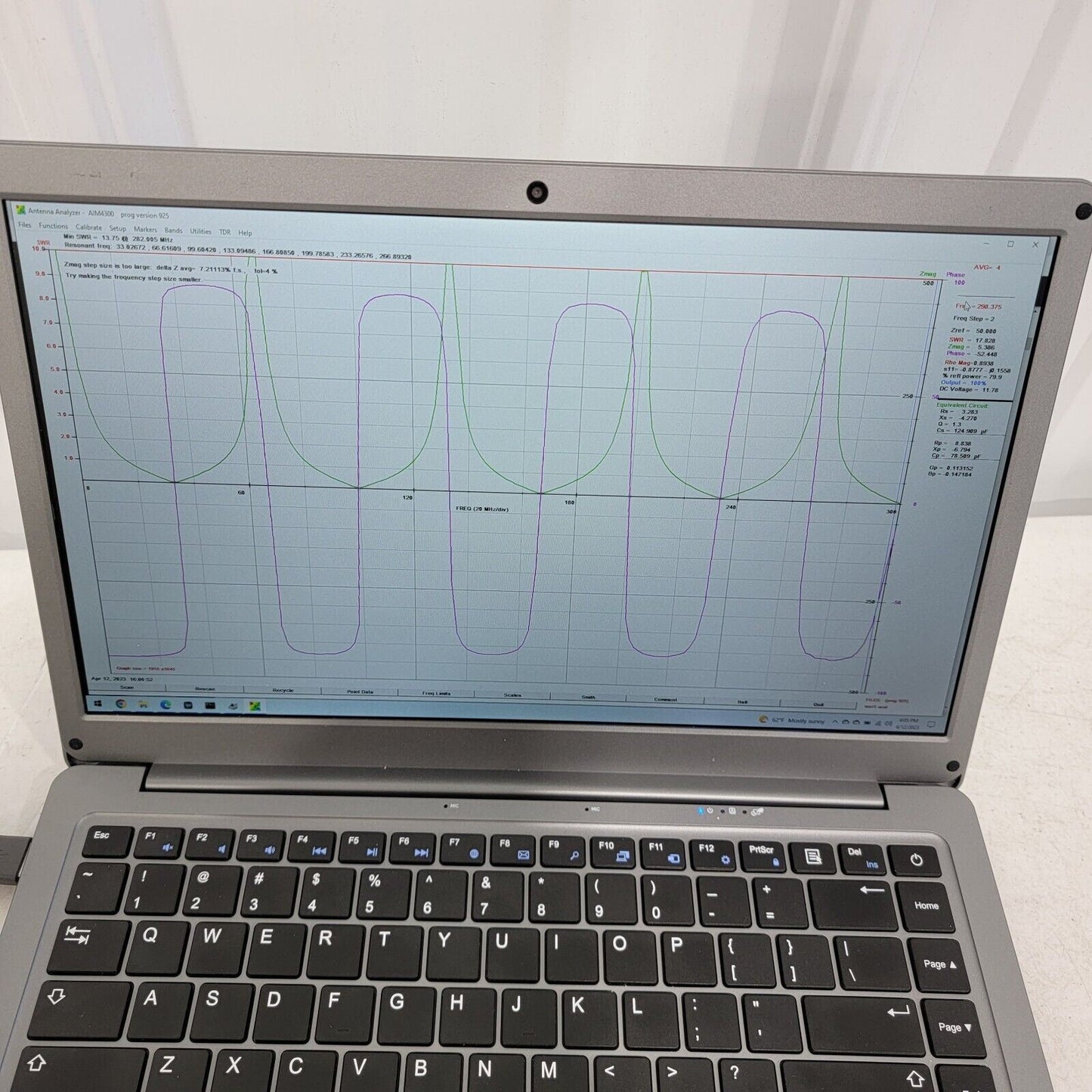 Array Solutions AIM 4300 Vector Impedance Antenna Analyzer w/ Calibration Heads
