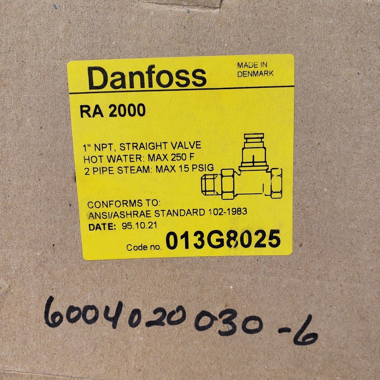 Danfoss RA2000 1" NPT straight Valve 013G8025