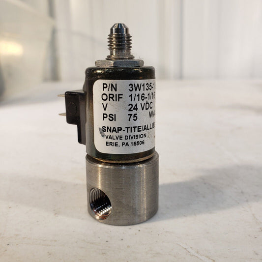 Snap Tite Allied Pneumatic Air Valve Division 3W135-1NR-V4C6P