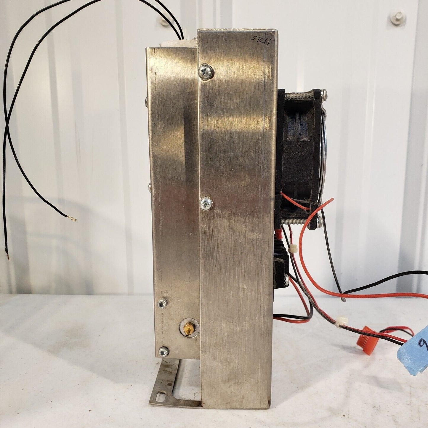Thermal Electric Cooler Leco SKH J896 from FP-528