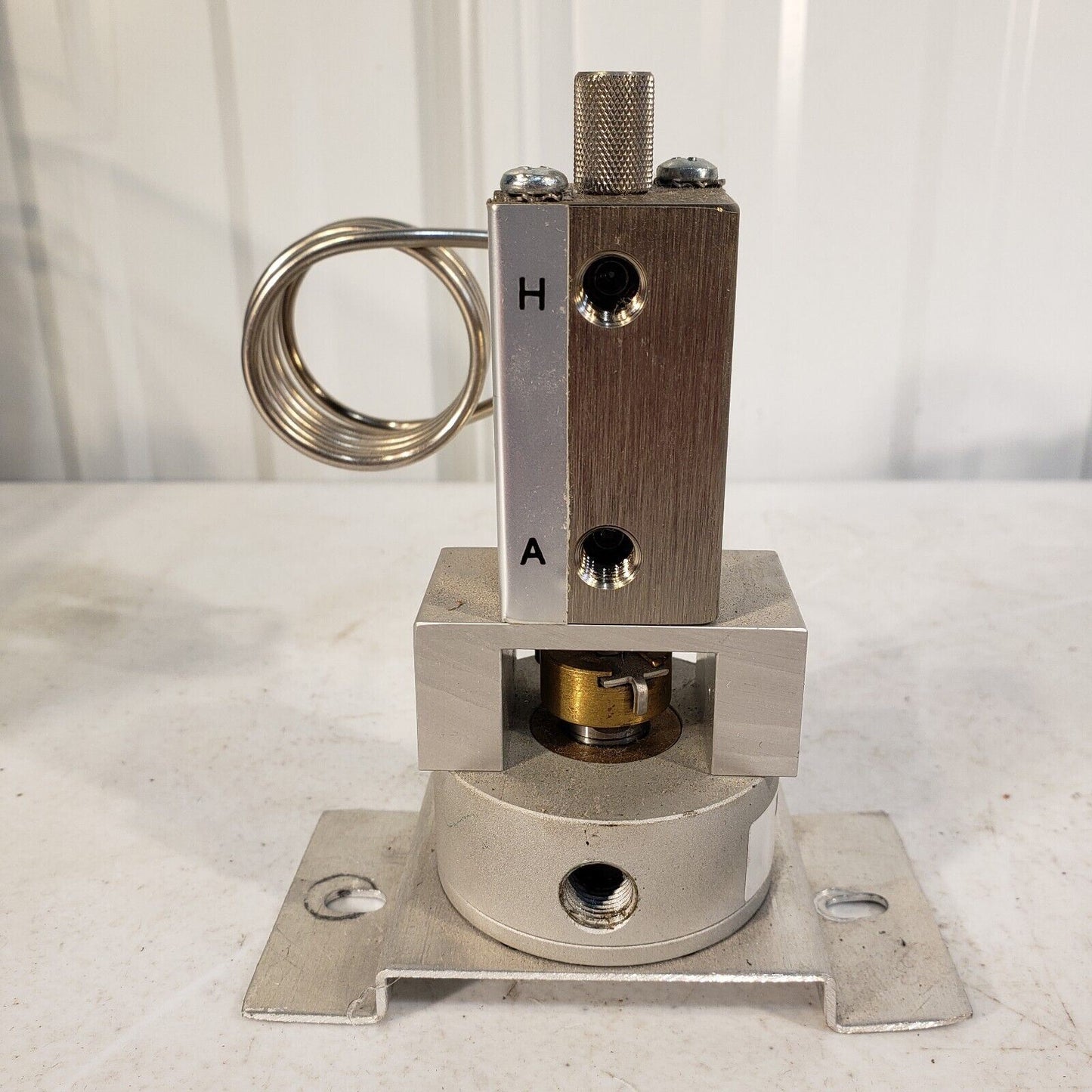 Nason LS-005 Pneumatic Junction And Coil from Leco FP-528