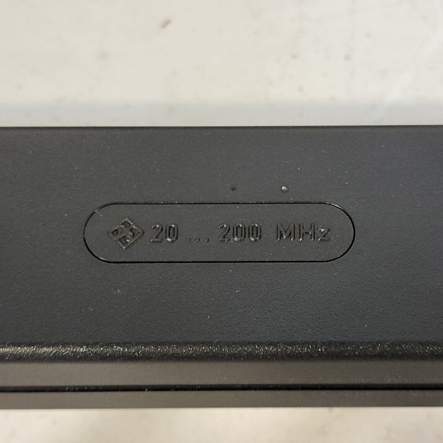 Rohde & Schwarz HE100 Active Directional Antenna w/ Manual 20-1000 MHz 1 GHz