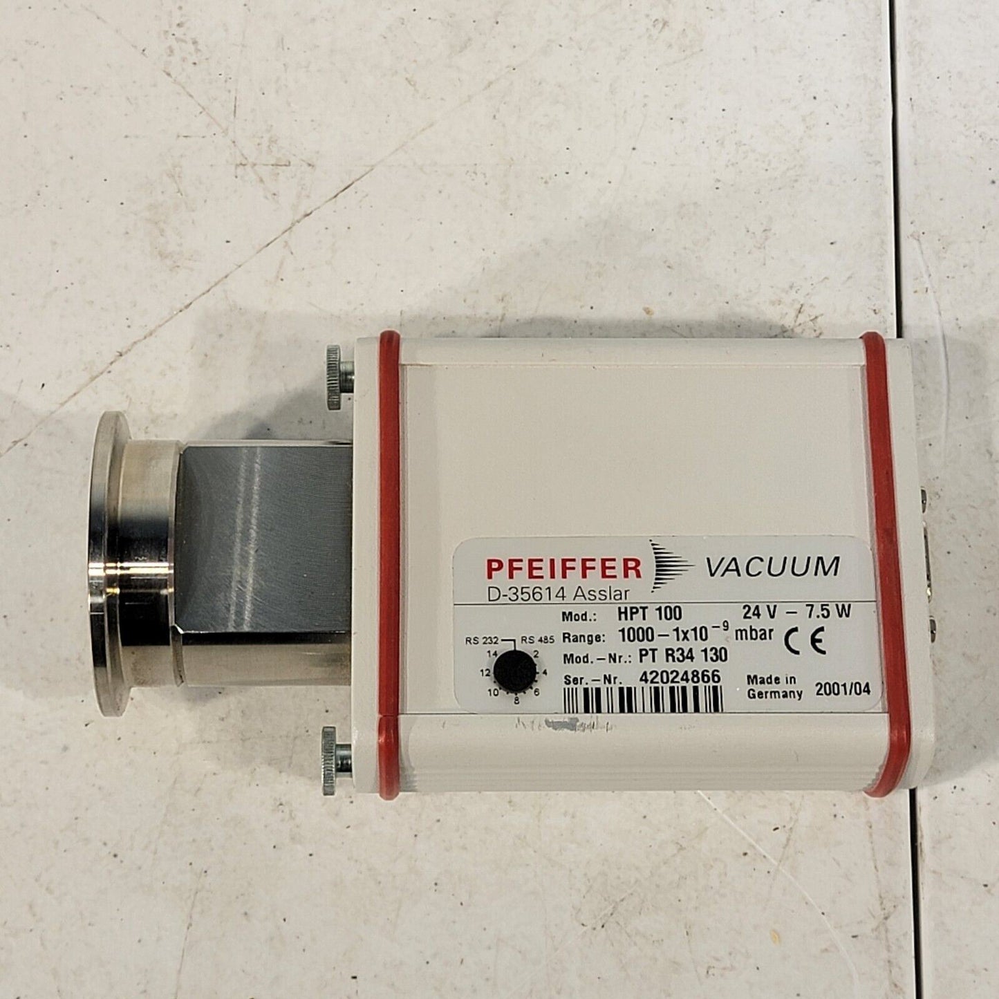 READ- Pfeiffer HPT 100 Vacuum Gauge 1000 - 1x10-9 mbar PT R34 130