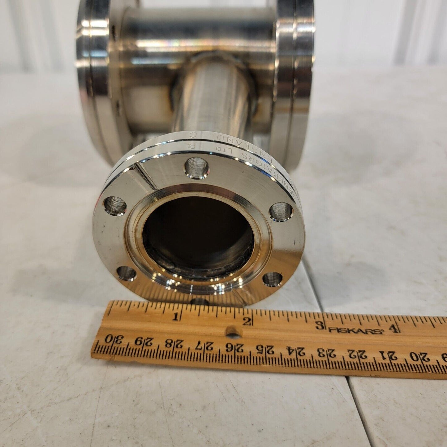 Hastings Conflat Reducer Tee 4.5" DN63CF to 2.75" DN35CF CF High Vacuum