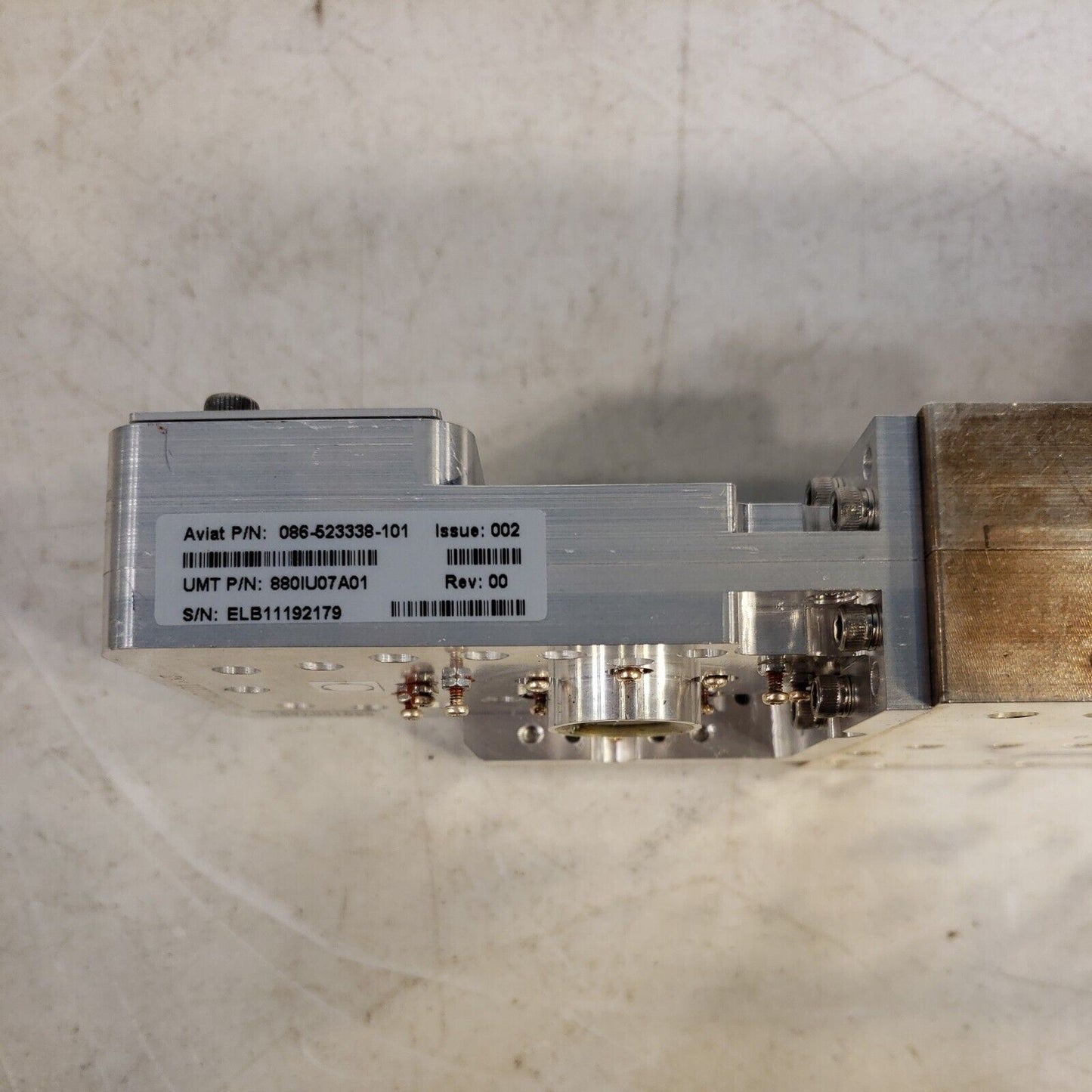 Aviat RF Microwave Filter 8215MHz 075-501098-410