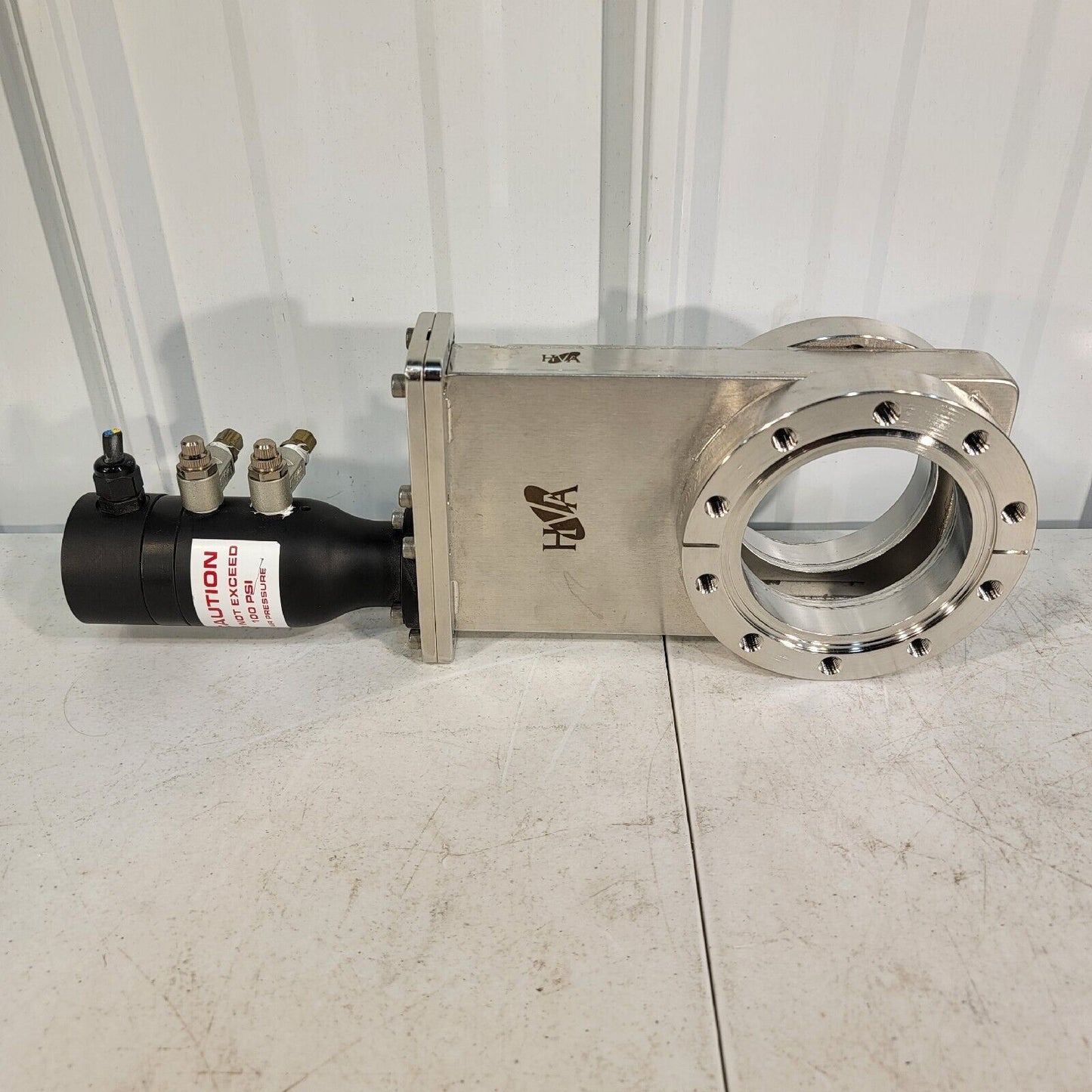 HVA High Vacuum 4.5" DN63CF Conflat Gate Valve Pneumatic 11210-0300R