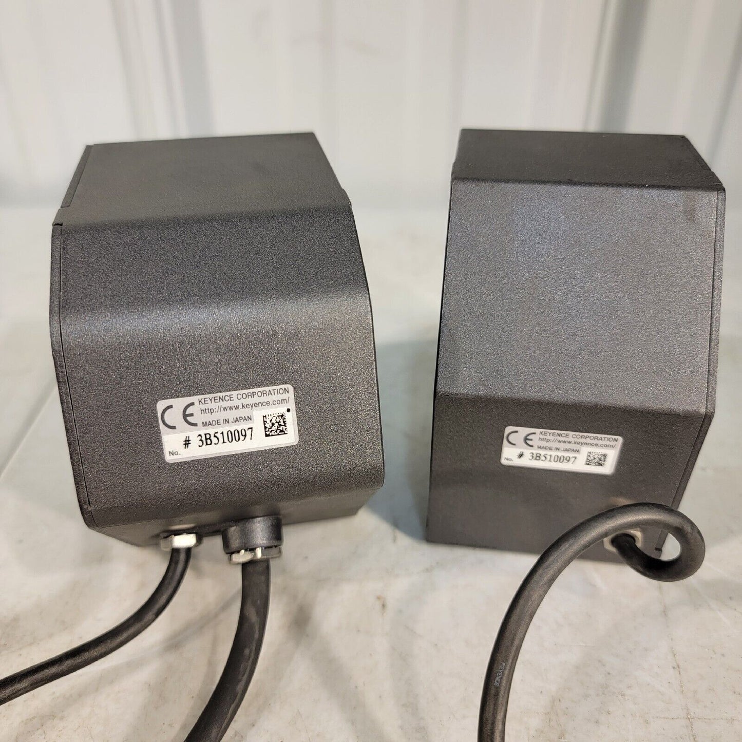 Keyence High-Speed 2D Optical Micrometer TM-040 Sensor Head TM-040R TM-040T