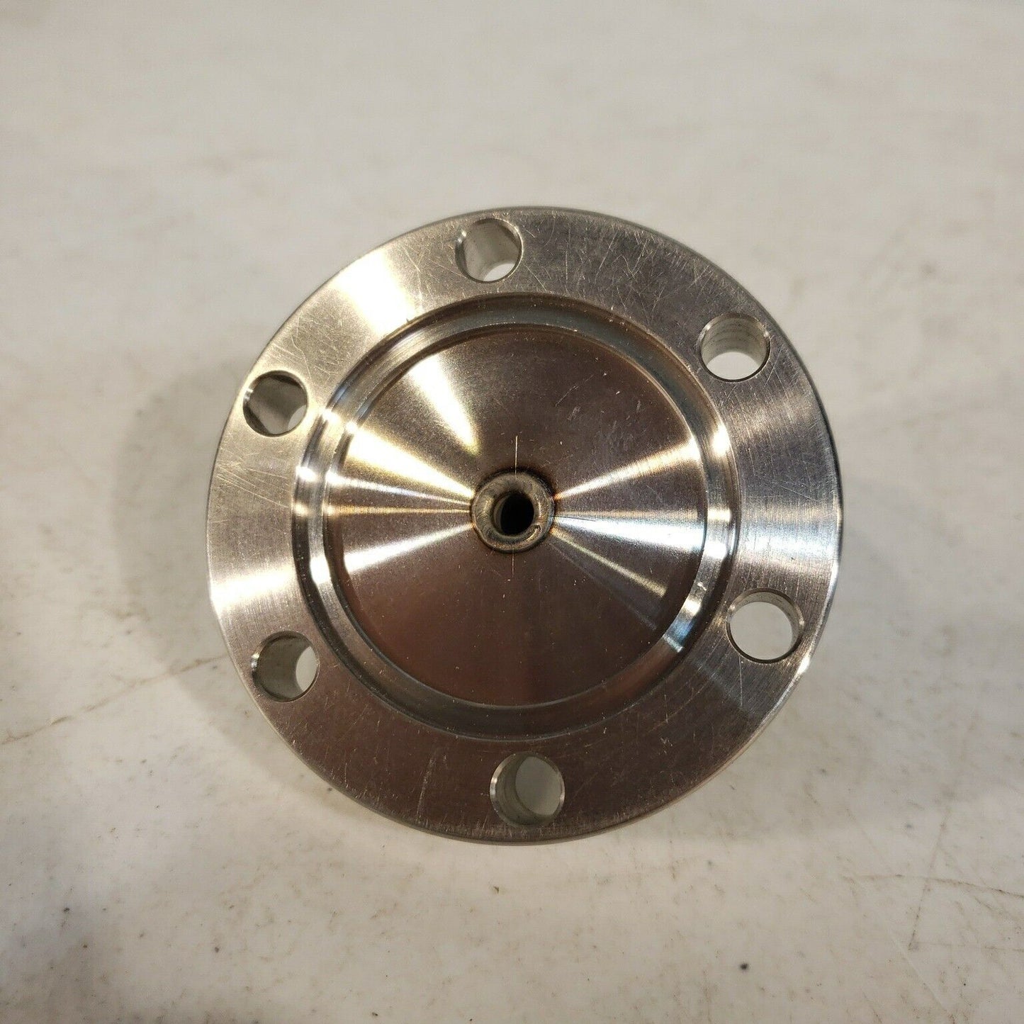 2.75" DN35CF to 1/4" Male Swagelok Adapter High Vacuum Stainless Steel