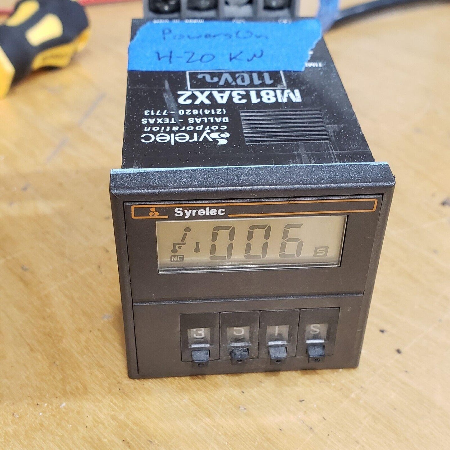 Syrelec M813AX2-12D Crouzet Control Timer Module 110v