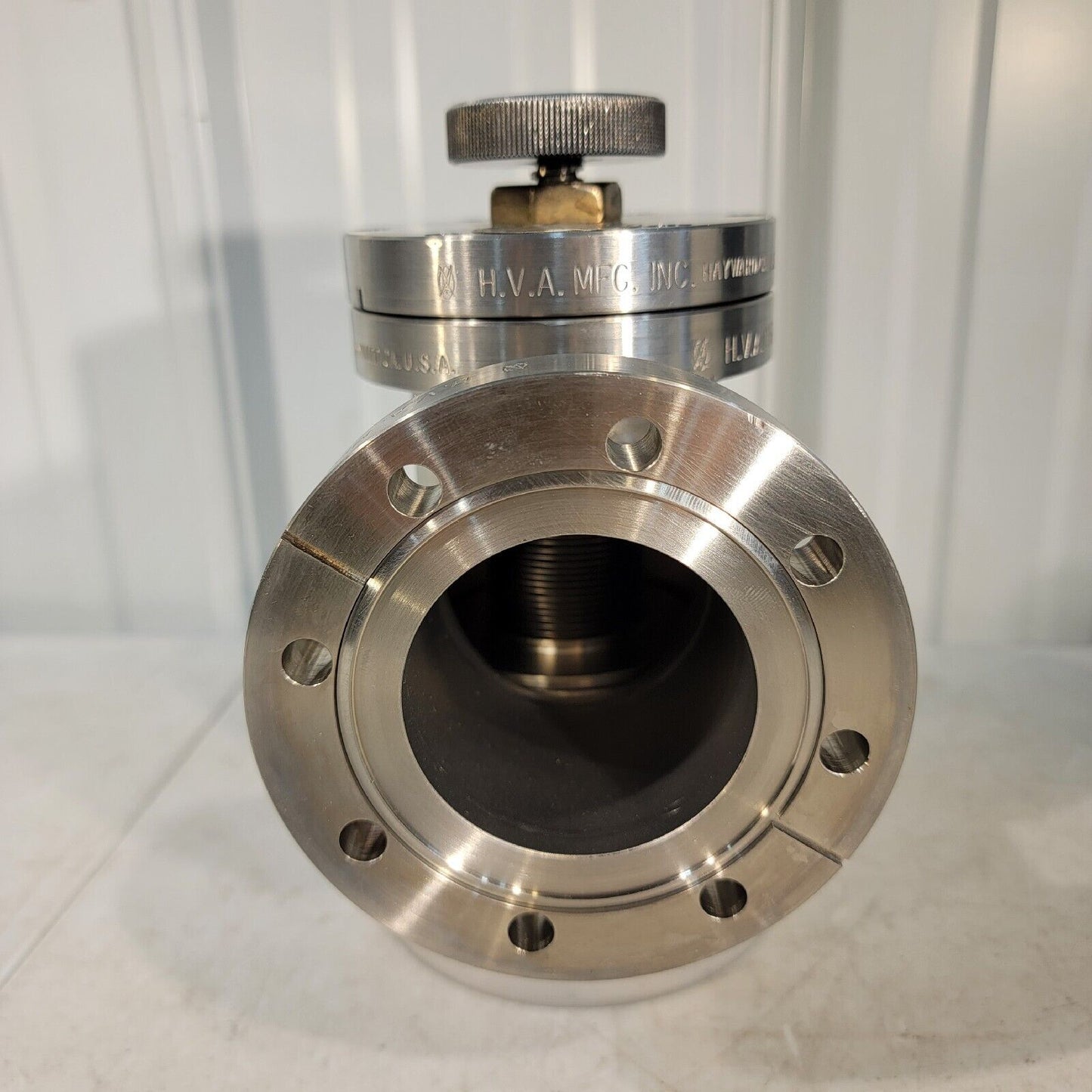 HVA 164-0250-2 90 Degree 4.5" CF DN63CF Bellows Sealed Right Angle Valve