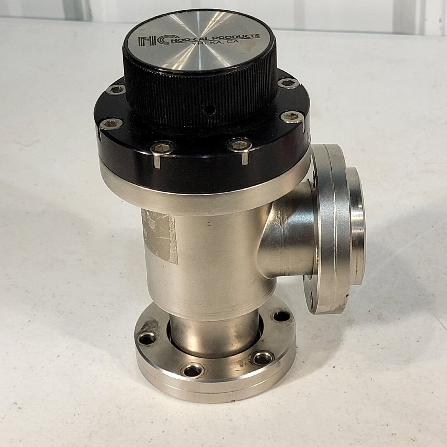 NOR-CAL CSV-1502-CF 2.75" CF Flange Manual Angle Valve DN35CF Vacuum