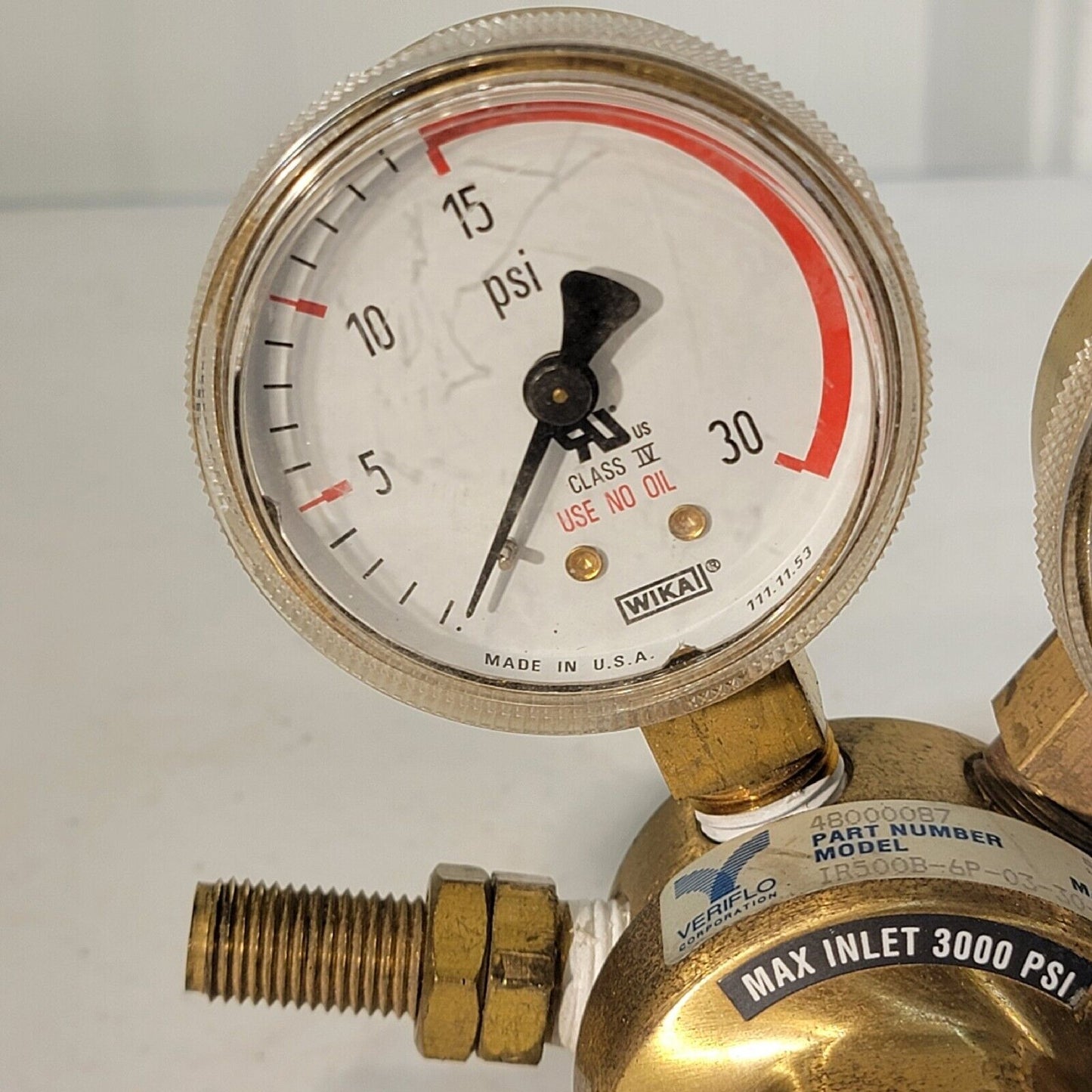 Veriflo Regulator IR500B-6P-03-30-4 Max Pressure 3000 PSI To 30 PSI Out