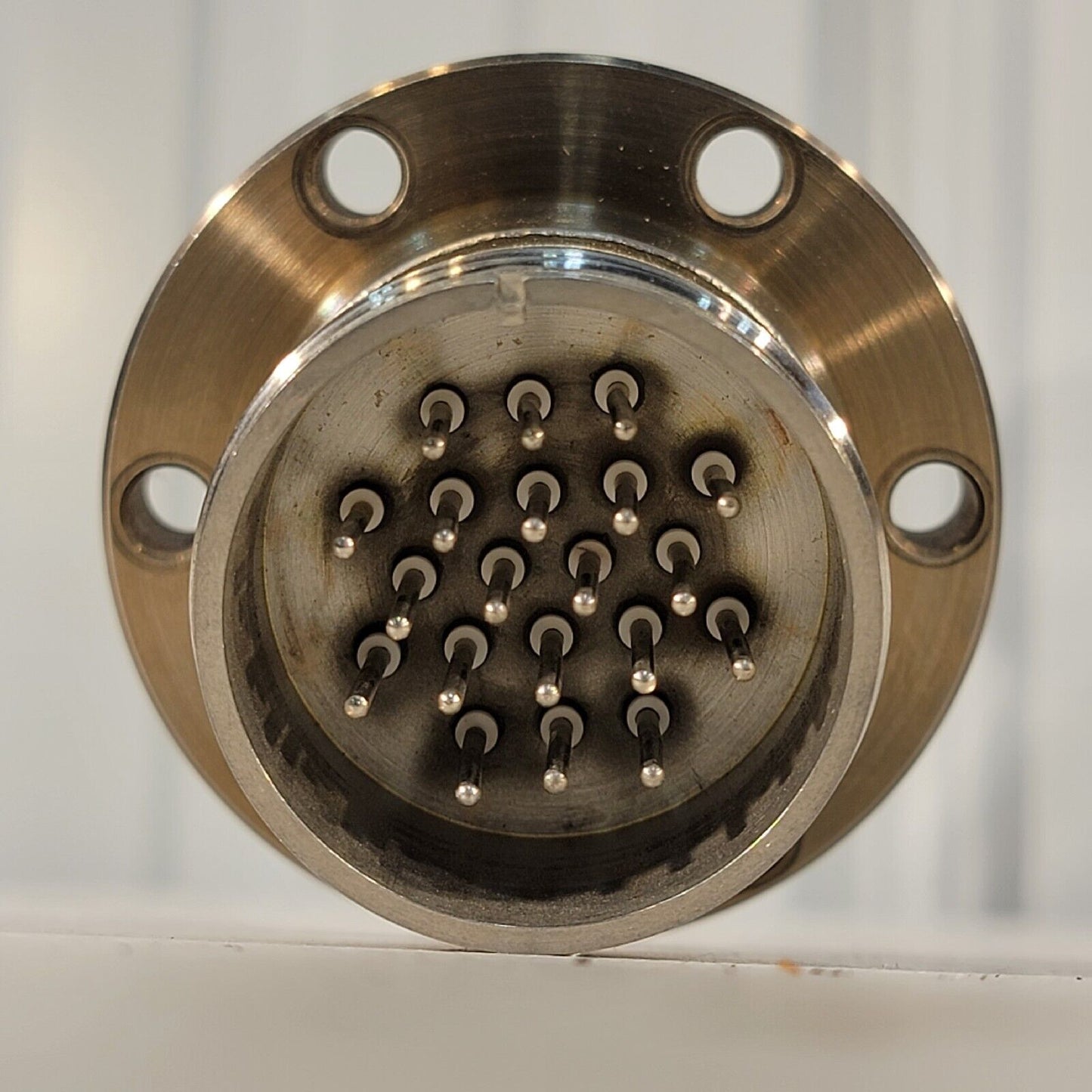 MDC 2.75" DN35CF Conflat 20-Wire Electrical Feedthrough High Vacuum