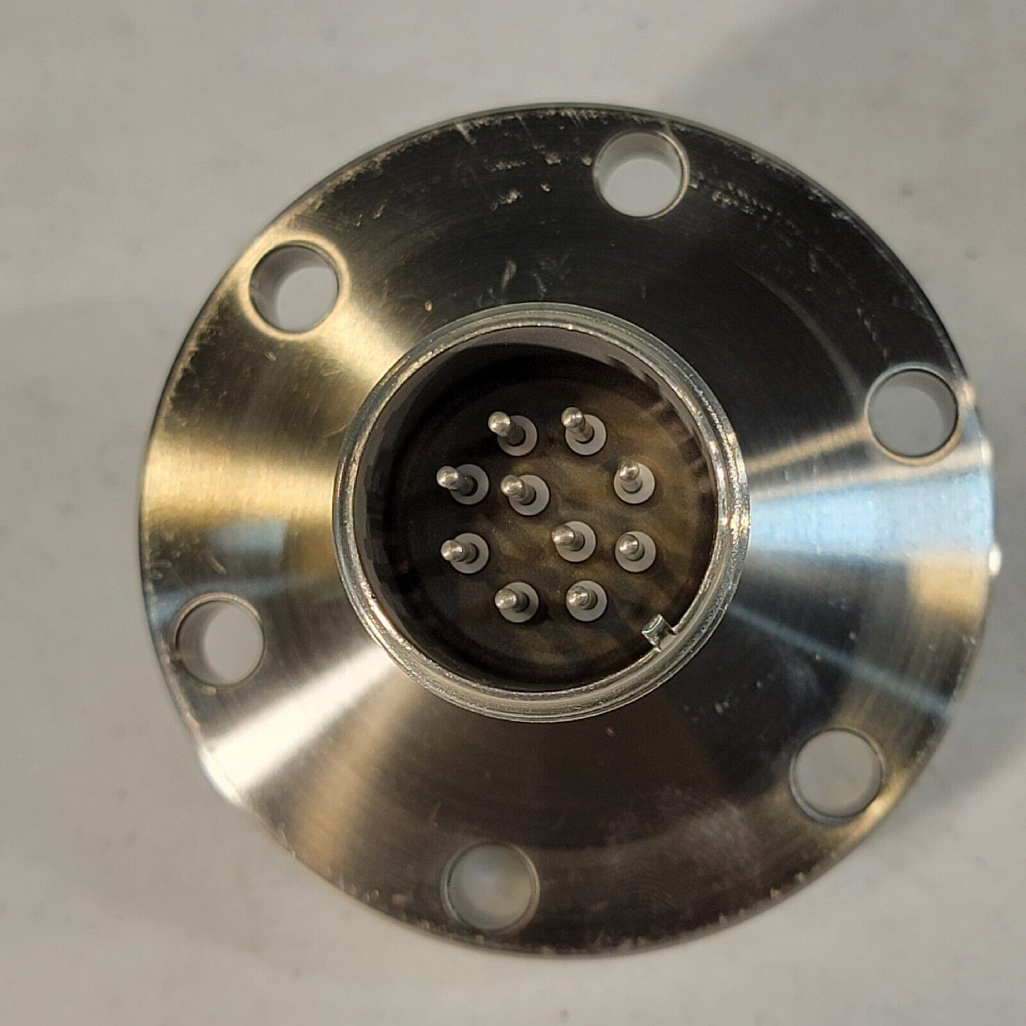 MDC 2.75" DN35CF Conflat 10-Pin Electrical Feedthrough High Vacuum Multi-Pin