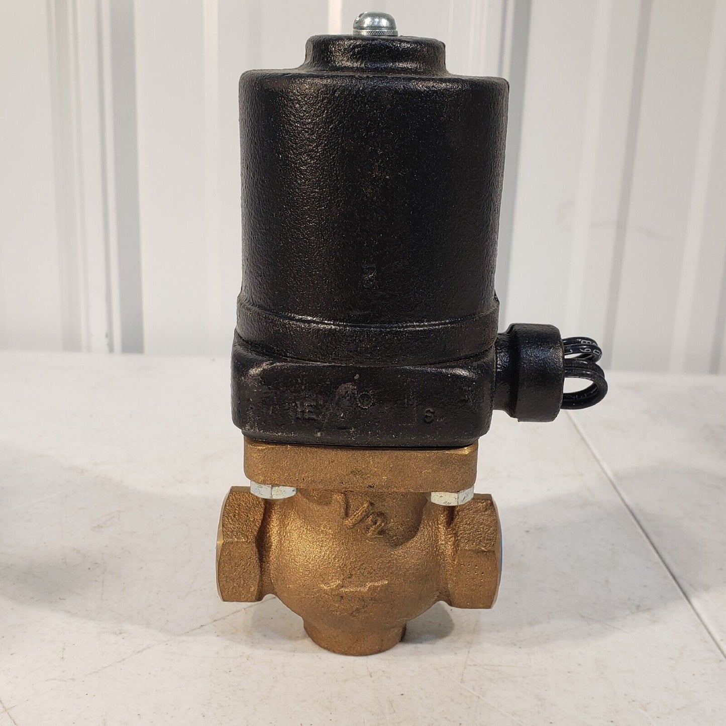 Magnatrol Valve 1/2' TYPE-F114S42/120V/60HZ/40WATTS/140PSI SOLENOID VALVE