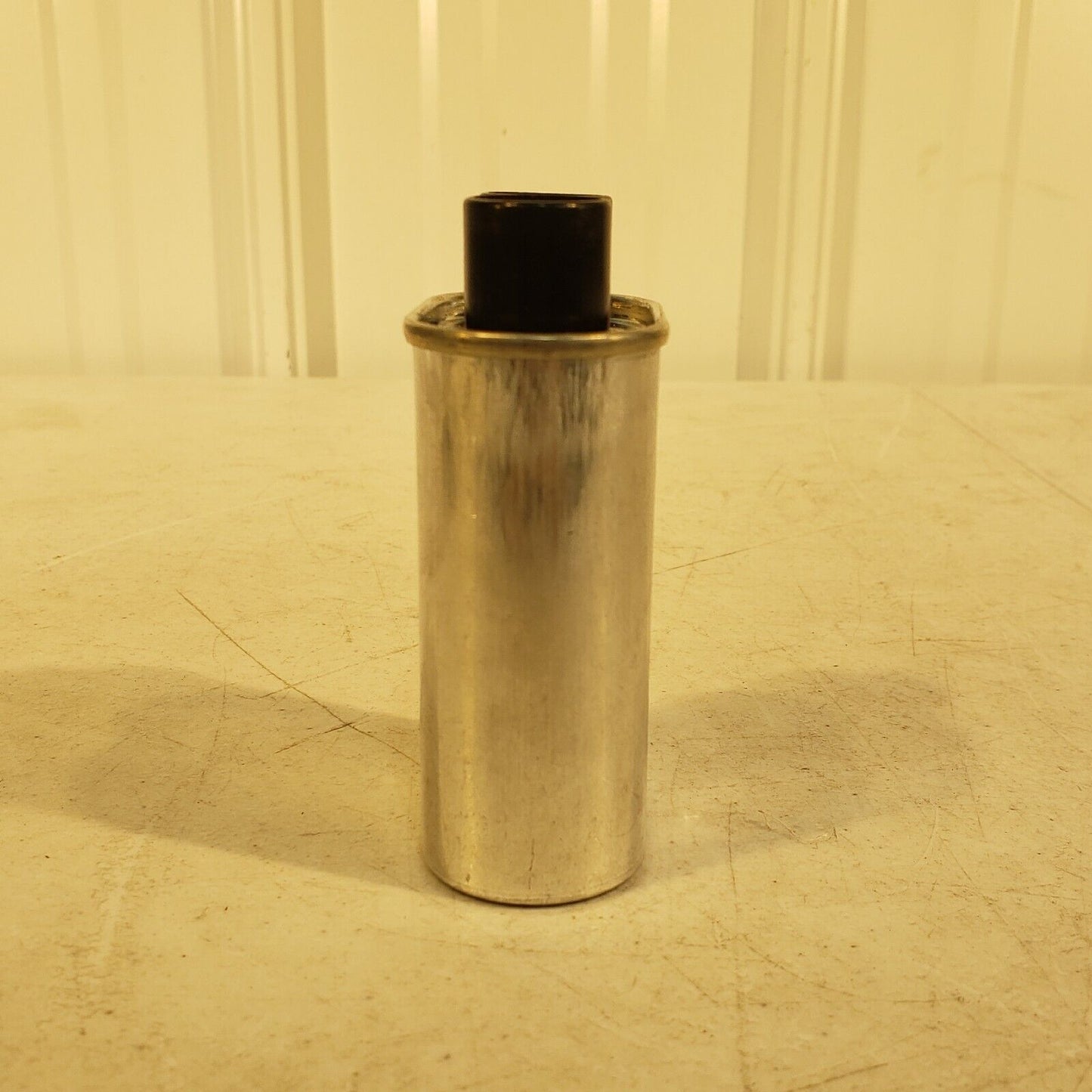 NBSEC CH85 0.86uF Capacitor 2100 VAC 50Hz/60Hz 10 MOhms CQC03000003851