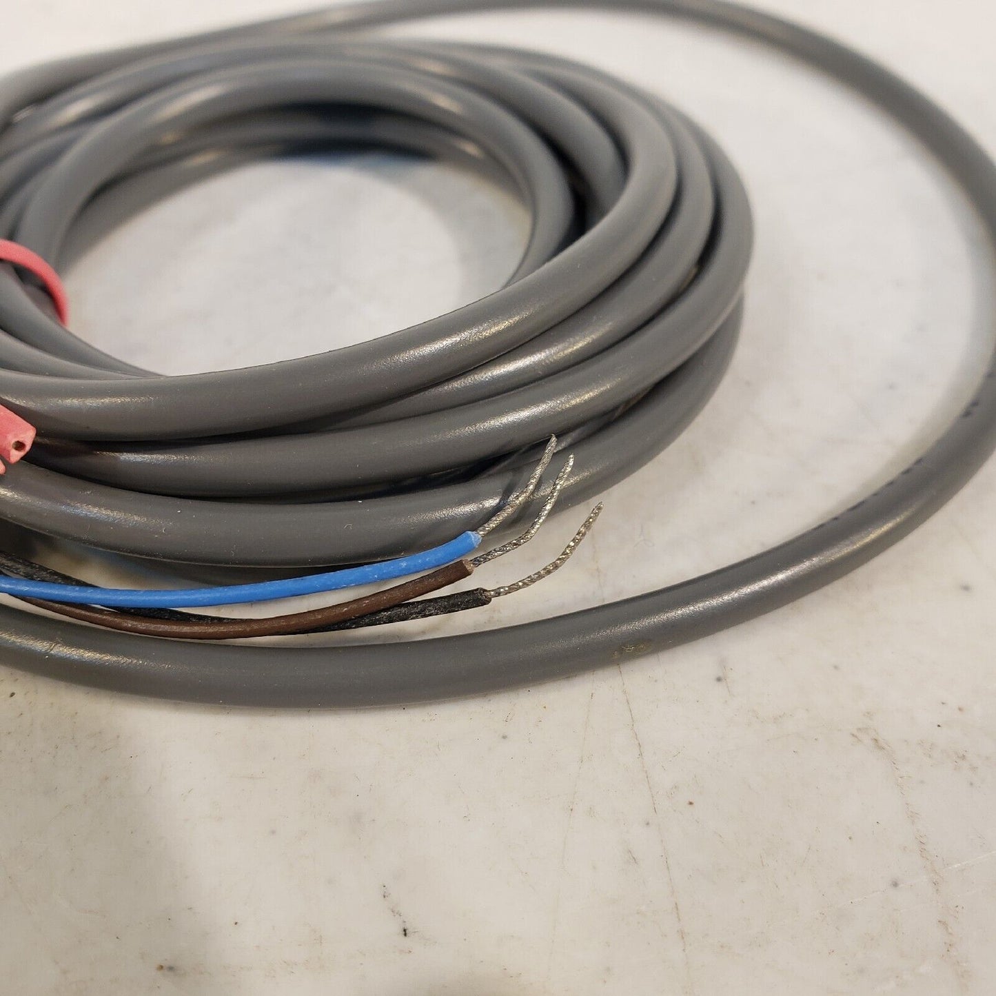 Cutler Hammer Eaton E57-08PAS15-C Inductive Proximity Switch T29338